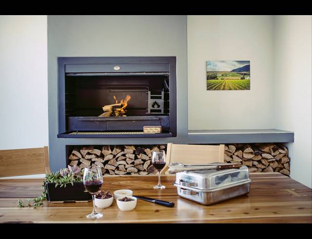 2 BEDROOM HOUSE FOR SALE IN BAINSKLOOF